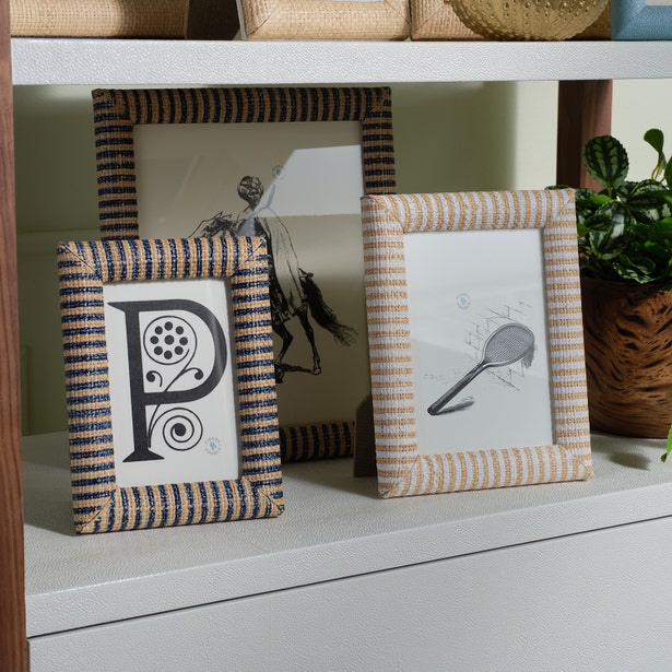 Toluca Frame