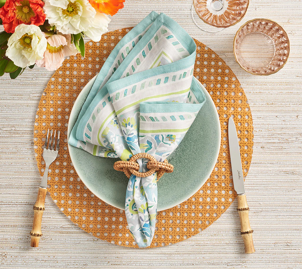 Rattan Link Napkin Ring Set of 4