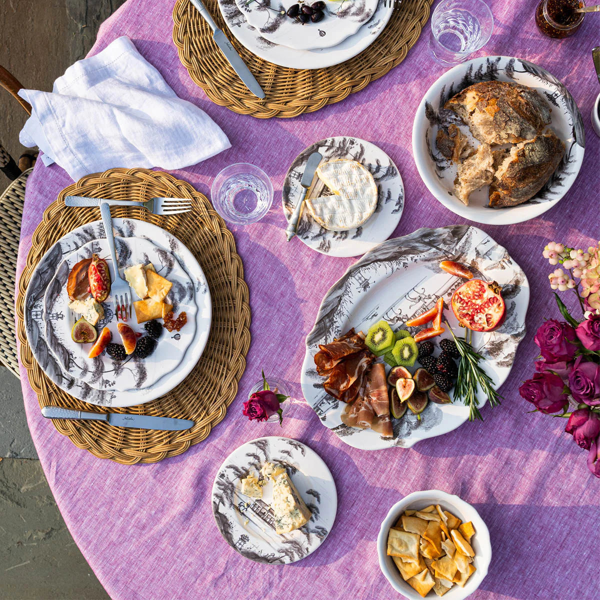 Country Estate Winter Frolic Dinner Plate