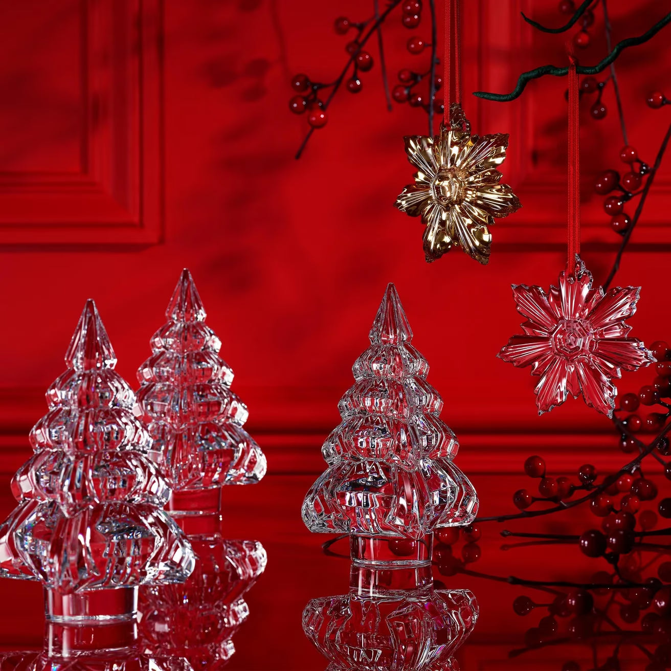 Noel Annual Ornament Palmette 2025