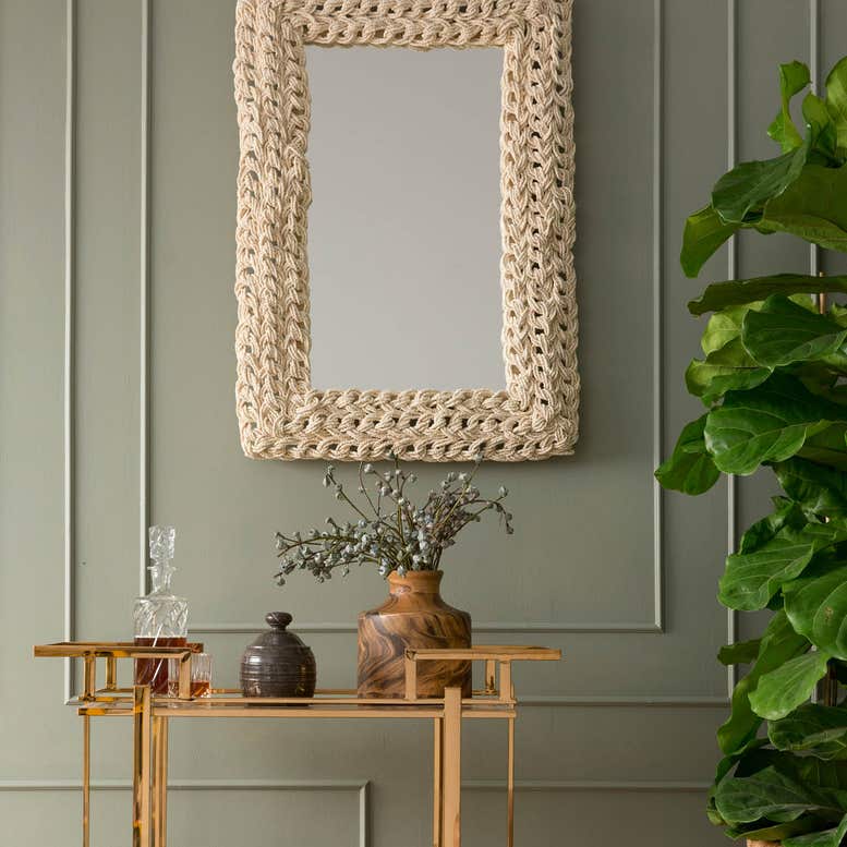 Inga Mirror